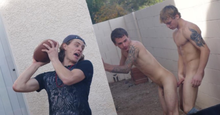 Click to enjoy hot gay sex