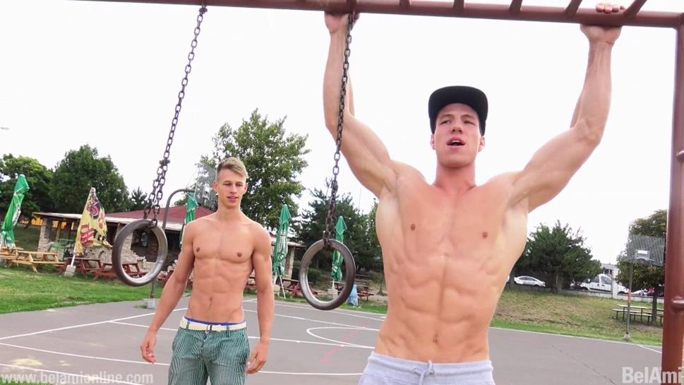 Ripping good gay sex pic